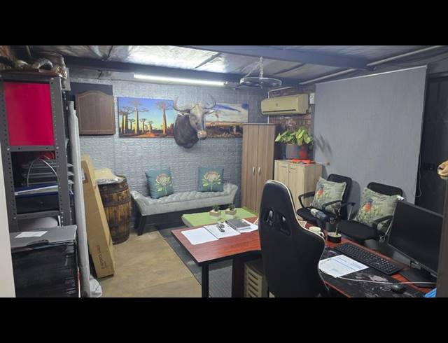 3 BEDROOM HOUSE FOR SALE IN PRETORIA GARDENS